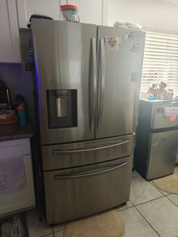 Samsung Stainless Steel French Door Refrigerator