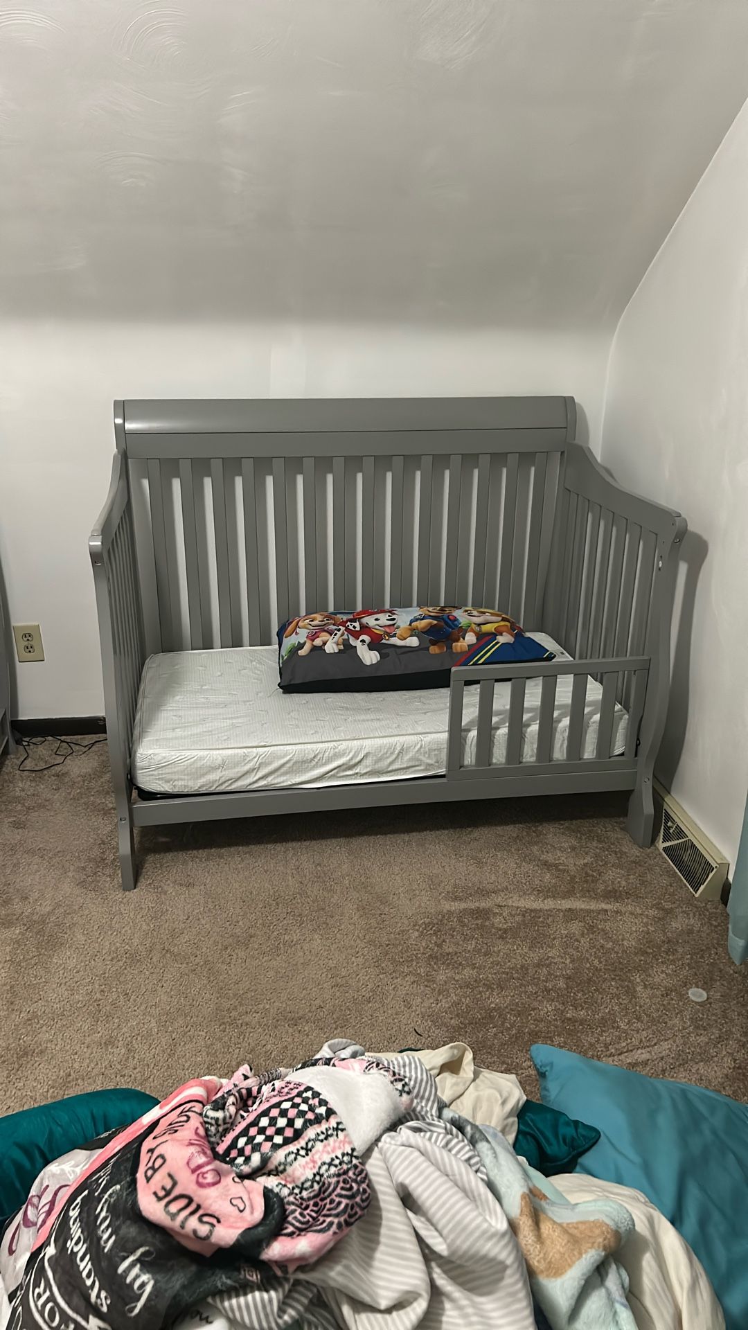 Delta Children Matching Crib & Changing Table