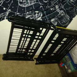 Metal Queen bedframe Free