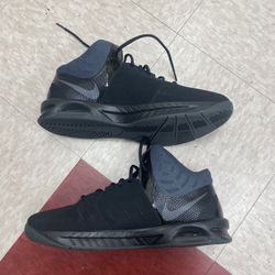 Air Visi Pro VI  -  Size 12