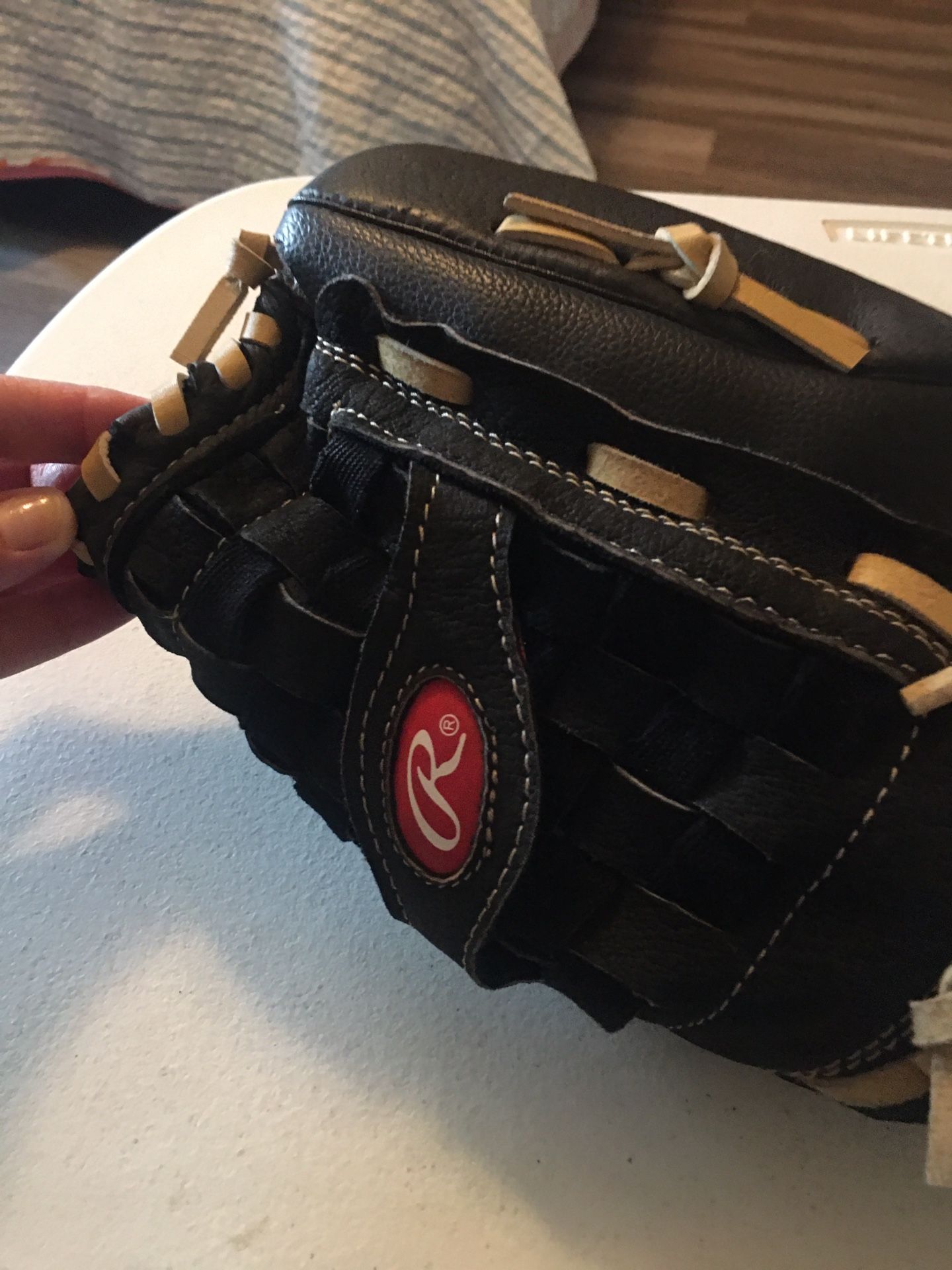 Rawlings RSS140C 14inch softball glove