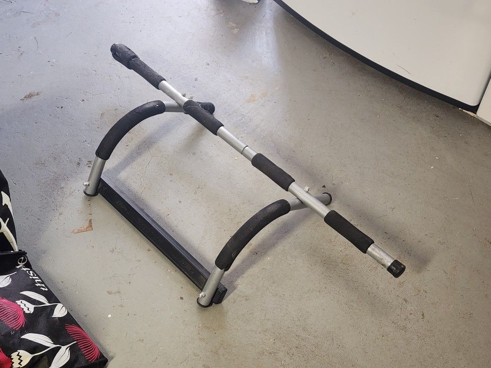 Pull-up + Push-up Bar