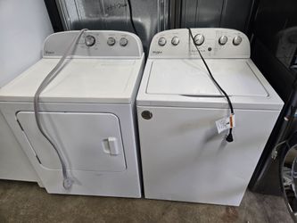 Whirlpool Washer And Dryer Set Electric Topload