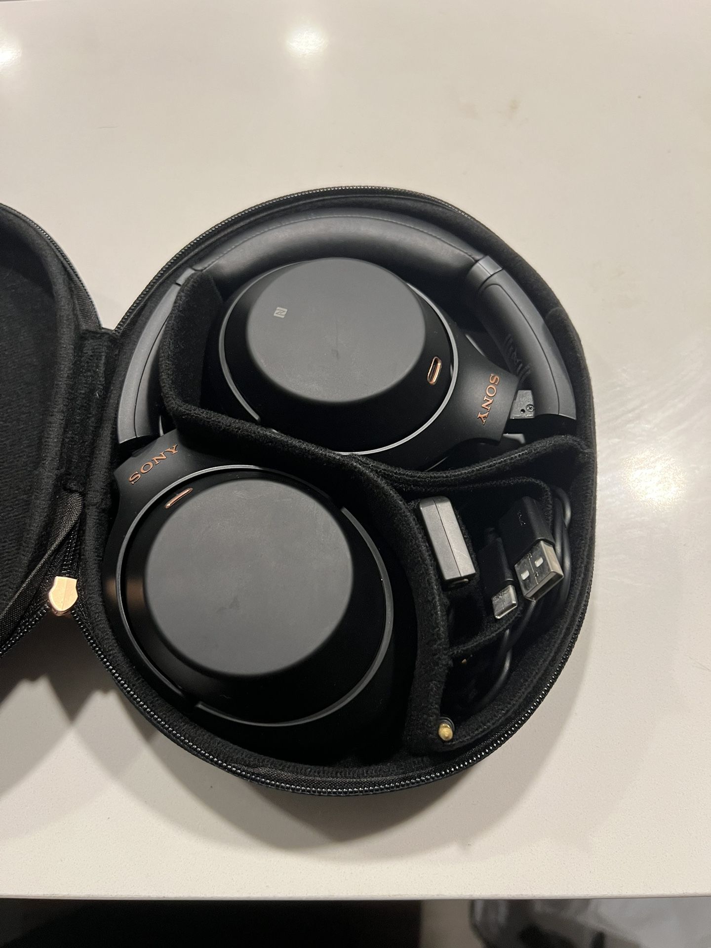 Sony wh-1000m3 Bluetooth Headphones