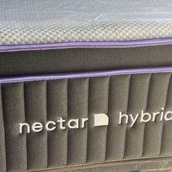 Brand New   Memory Foam  Queen Size Mattress And Box