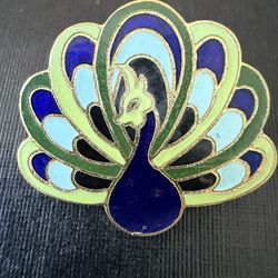 1981 Vintage Collectible Ooh La La Peacock enamel lapel pin