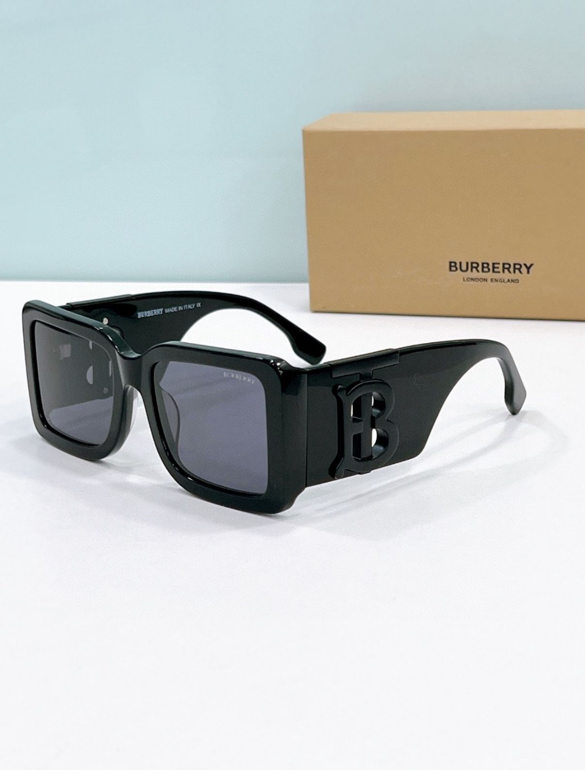 Burberry Sunglasses