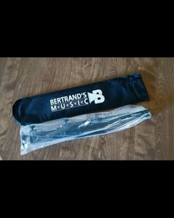 Foldable music stand