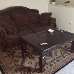 I Piece Sofa 1 Piece Table 
