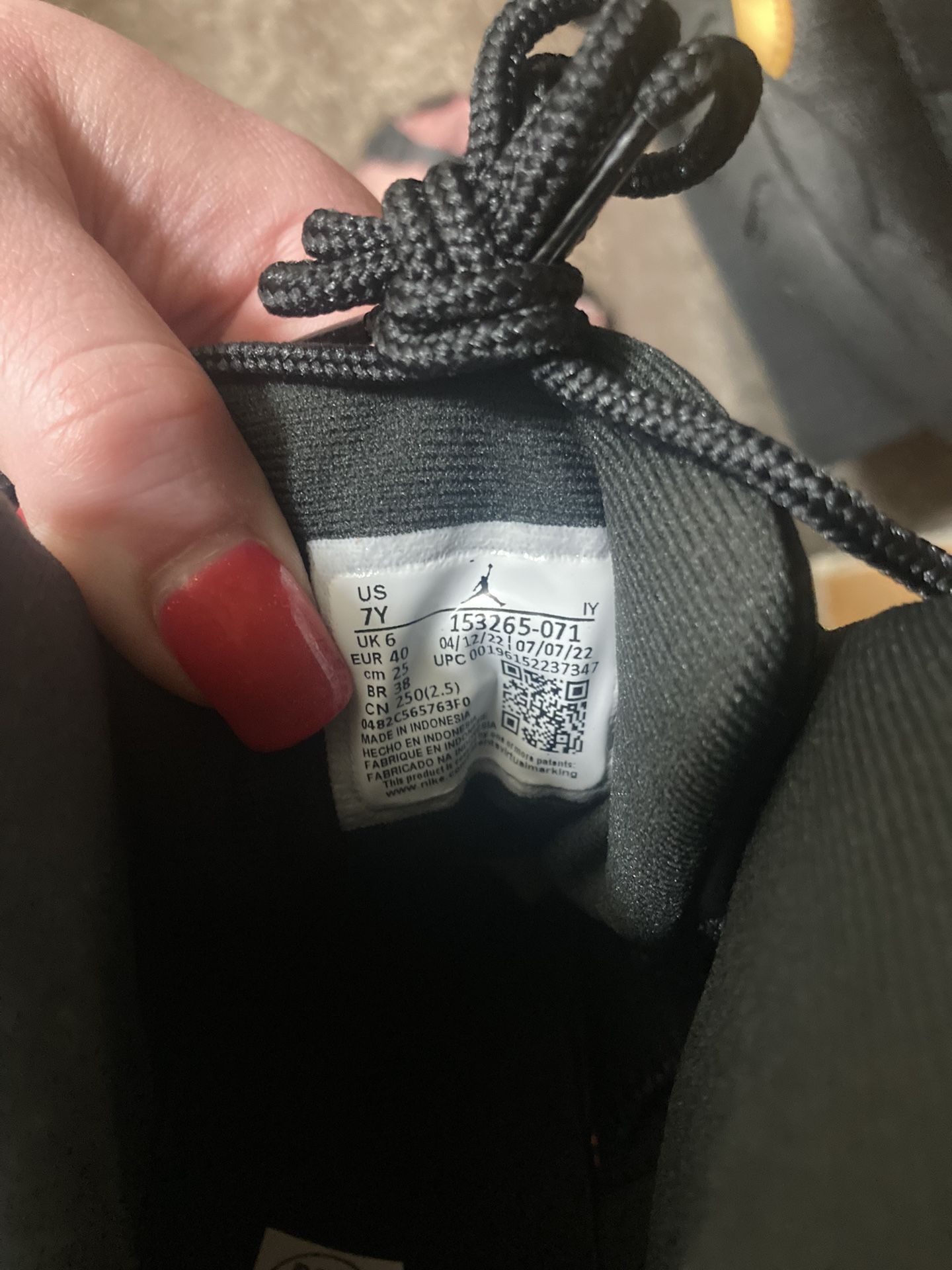 Jordan12 Taxi Women's clothing