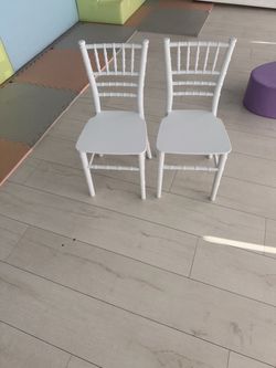 Kids White Chiavari Chairs – Birthday Party Chairs
