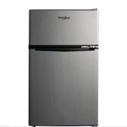 Mini Fridge WHIRLPOOL 