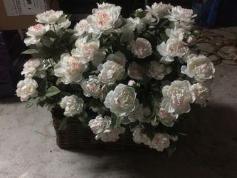 Flower bouquet center piece ! Artificial