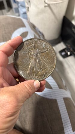 Moneda vintage bronze big