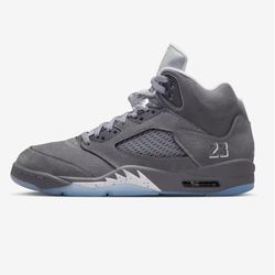 Air Jordan 5 Retro

Light Graphite and Wolf Grey