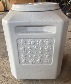 Large Plastic Pet Food Storage Container