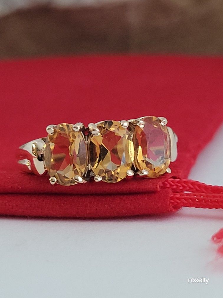 ❤️10k Size 6.75 Beautiful Solid Yellow Gold Citrine Gemstone Ring!/ Anillo de Oro con Citrinos! 👌🎁Post Tags: 10k 14k