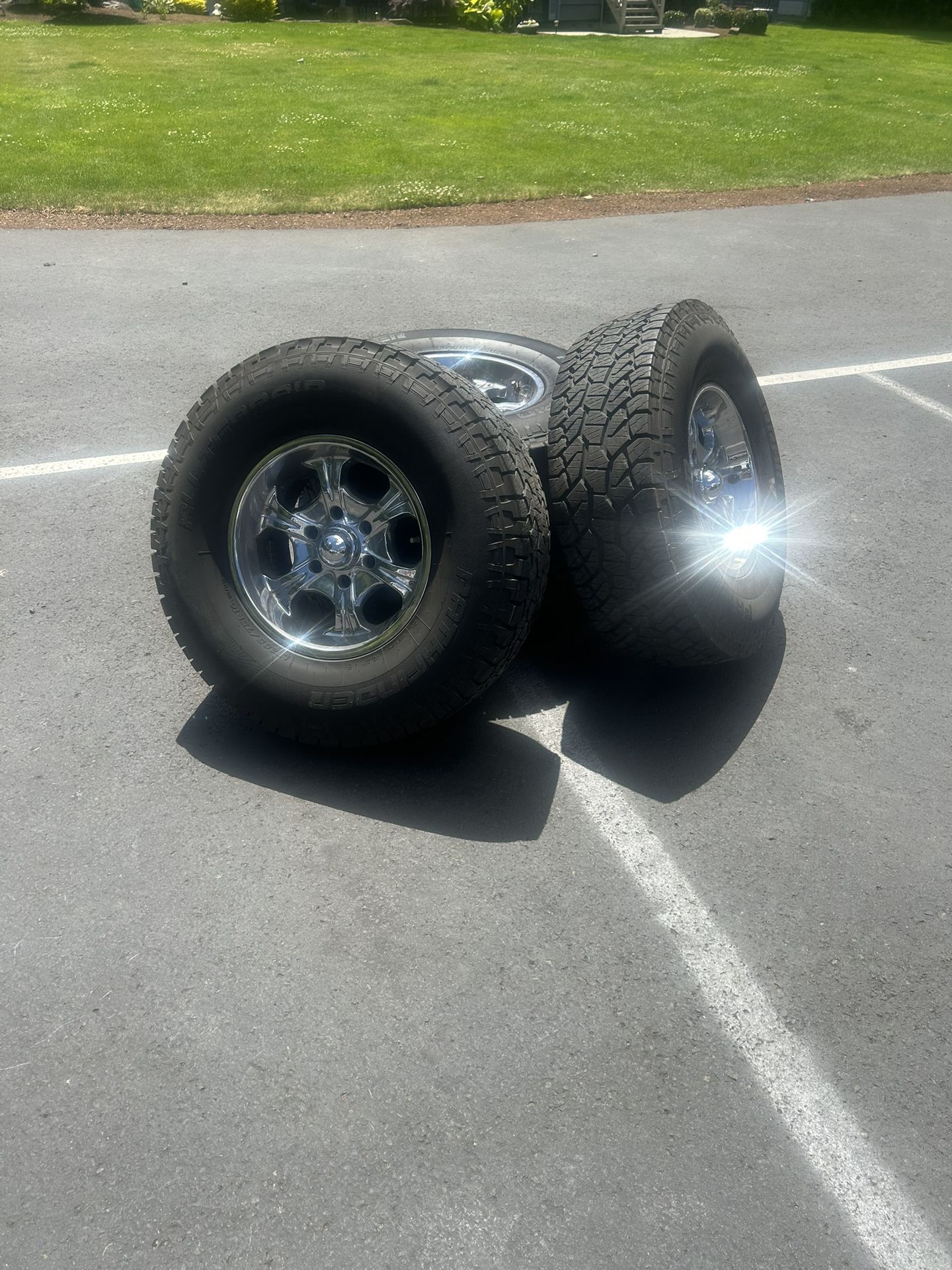 Pathfinder A/T 16” Chrome Wheels for Sale in Sandy, OR - OfferUp