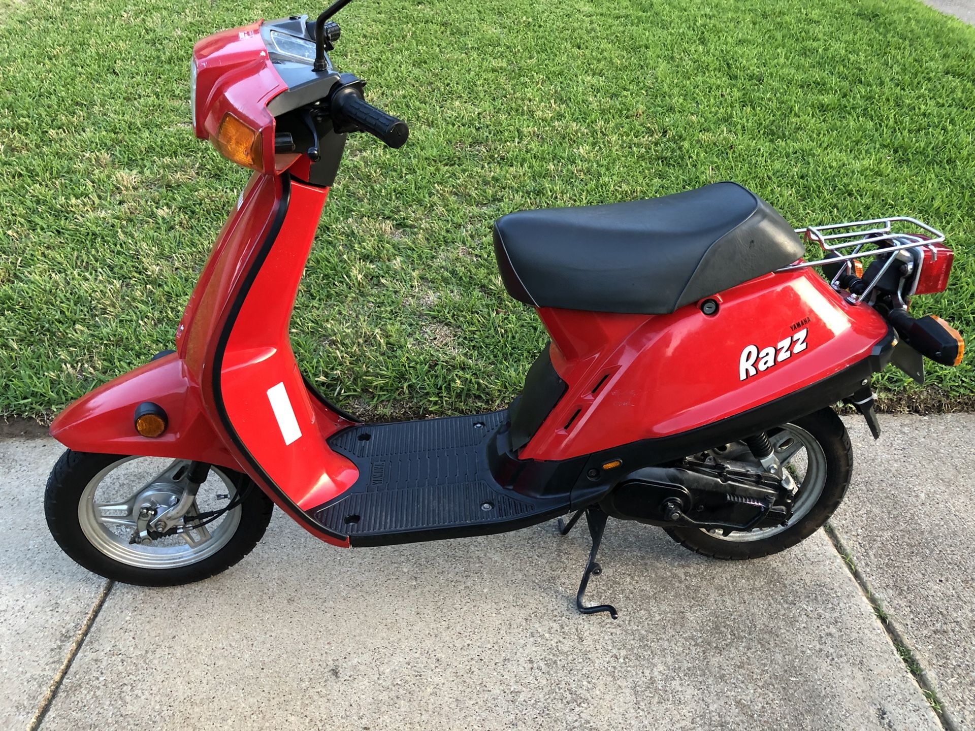 Yamaha razz moped for sale deals