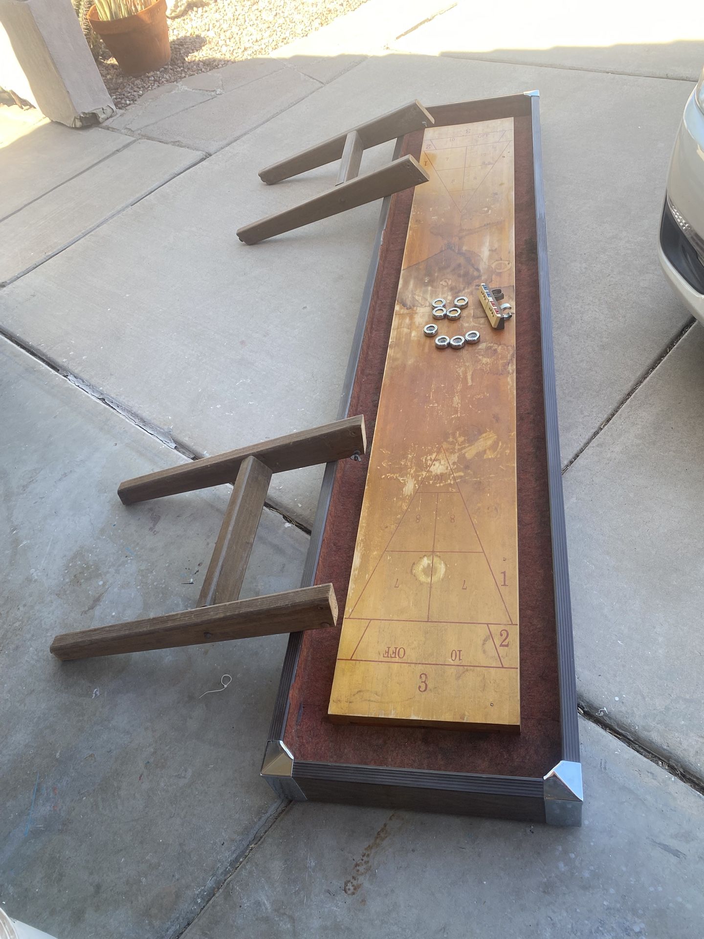 Shuffle Board