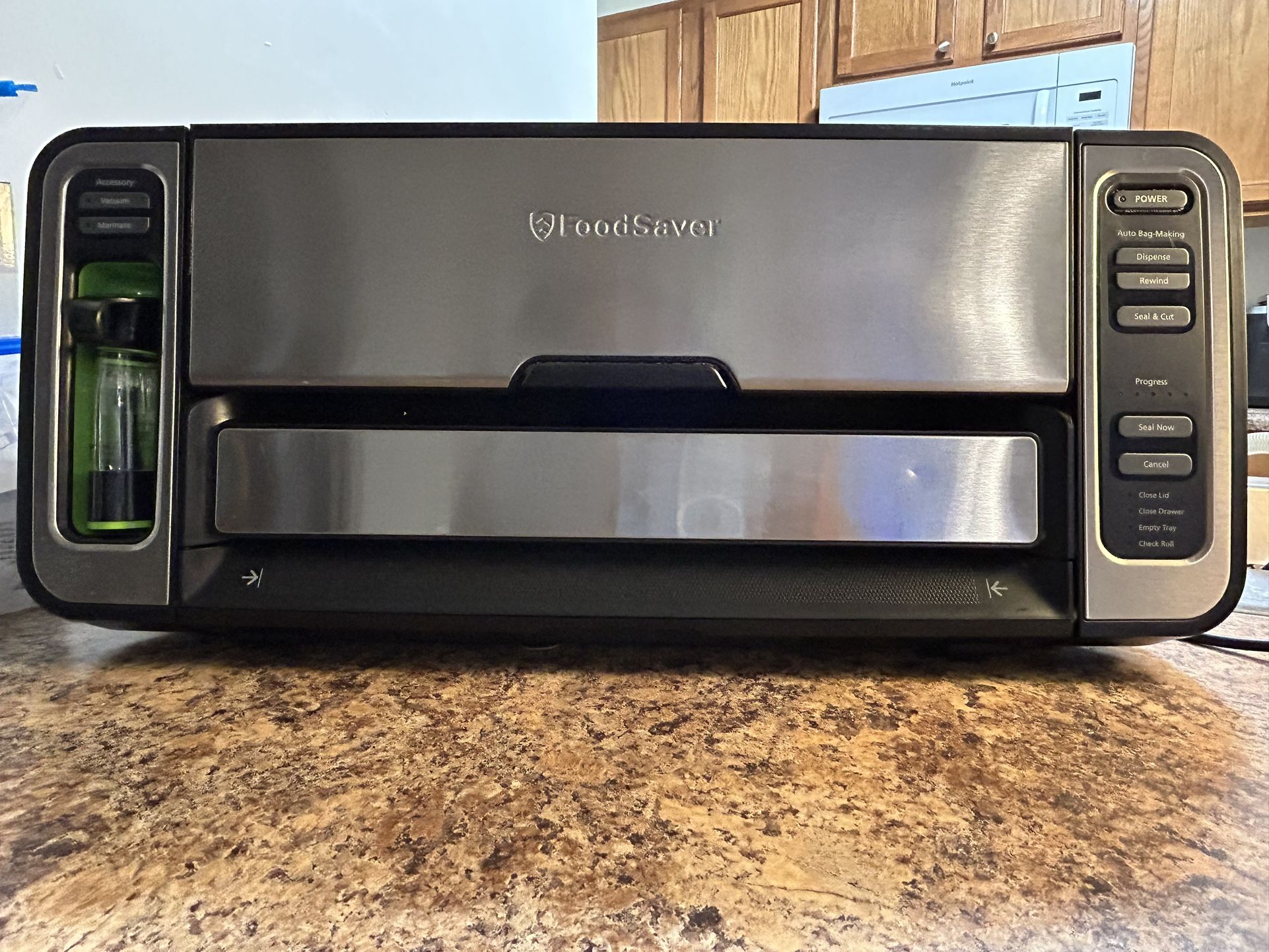 FoodSaver 5860 Series Vacuum Seal Machine