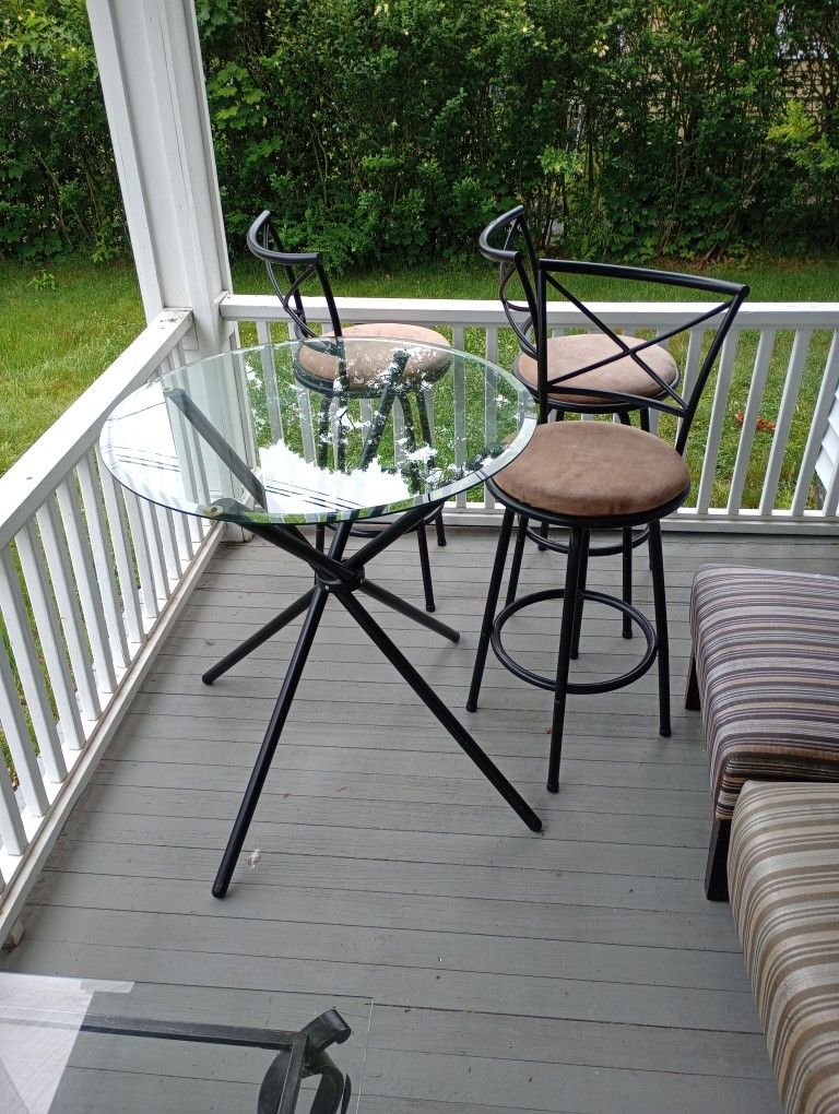 Both Glass Tables W Chairs $80