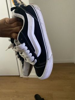 Knu skool vans size 10