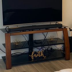 MUST GO - TV stand 