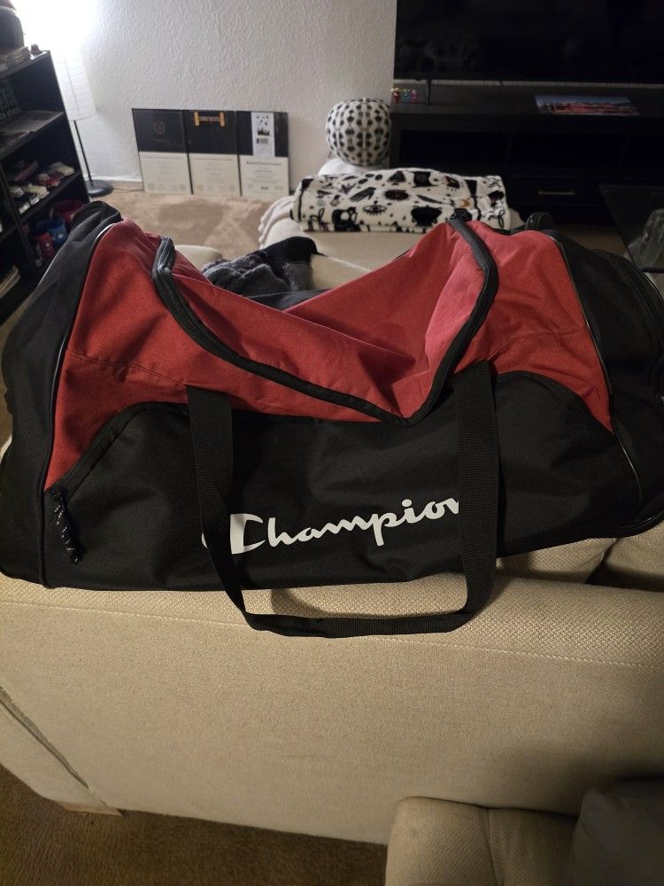 Champion 28" Rolling Duffel Bag