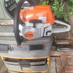 Still 251c Is chainsaw like new