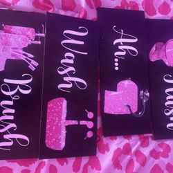 Ladies bathroom Decor