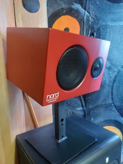 Nord Piano Monitor by Audio Pro