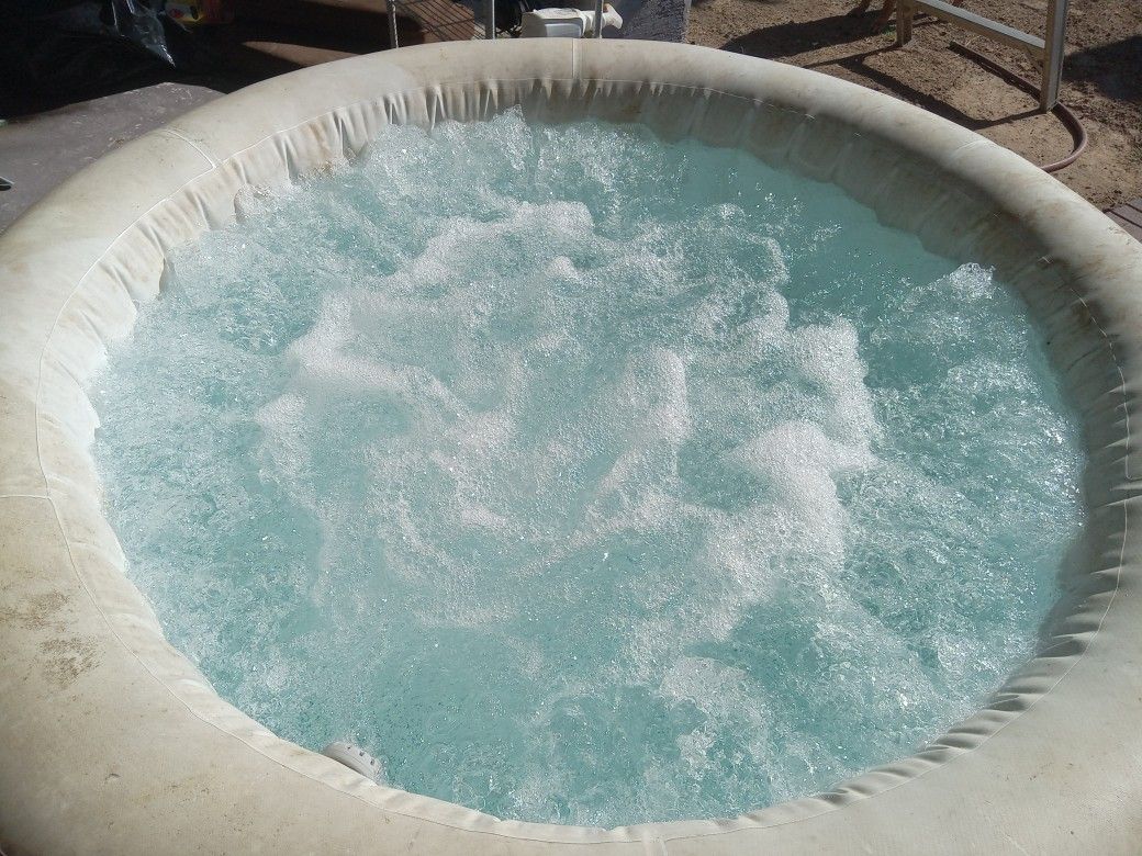 Inflatable Jacuzzi