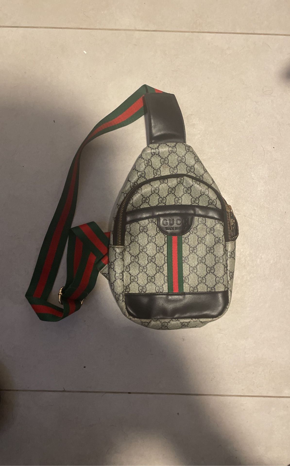 Gucci Crossbody Bag GG