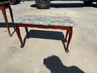 Vintage Mahogany Vanity Bench Ornate Floral Tapestry Upholstered Piano Seat