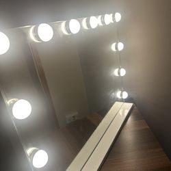 Makeup Mirror 