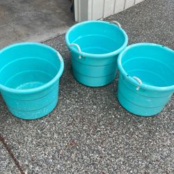 3 Big Tubs