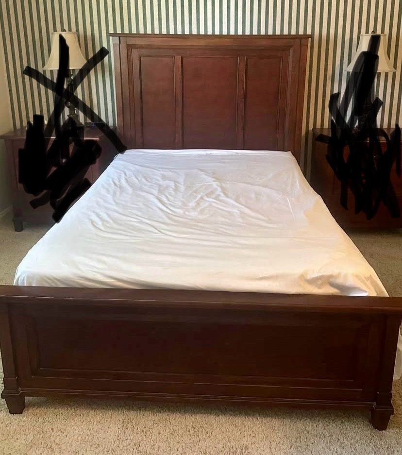 Basset Furniture Full Size Wood Bed Mahogany Color