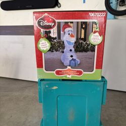 Disney’s Olaf Inflatable