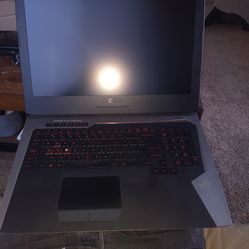 Asus G752V .    GAMMER'S $200