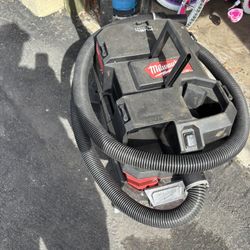 Milwaukee Shop Vac 