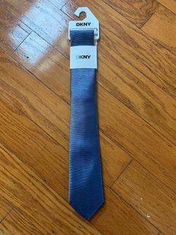 NWT DKNY men’s tie