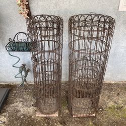Vintage Antique Galvanized Fence Roll Ornate (2)