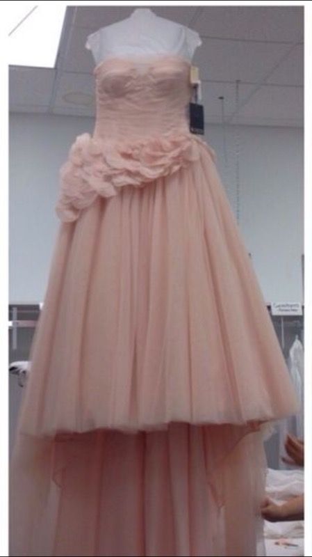 Vera Wang wedding gown