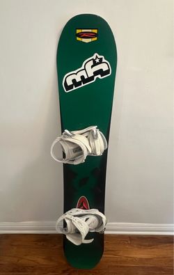 Green Ride Twin Snowboard 150cm