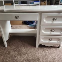 Free White Desk
