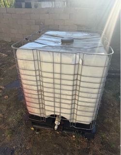 200 gallon water tank