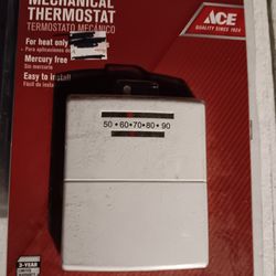 Heating Thermostats For Home Or Office. 
