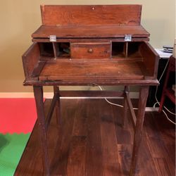 Antique Desk With Storage 
