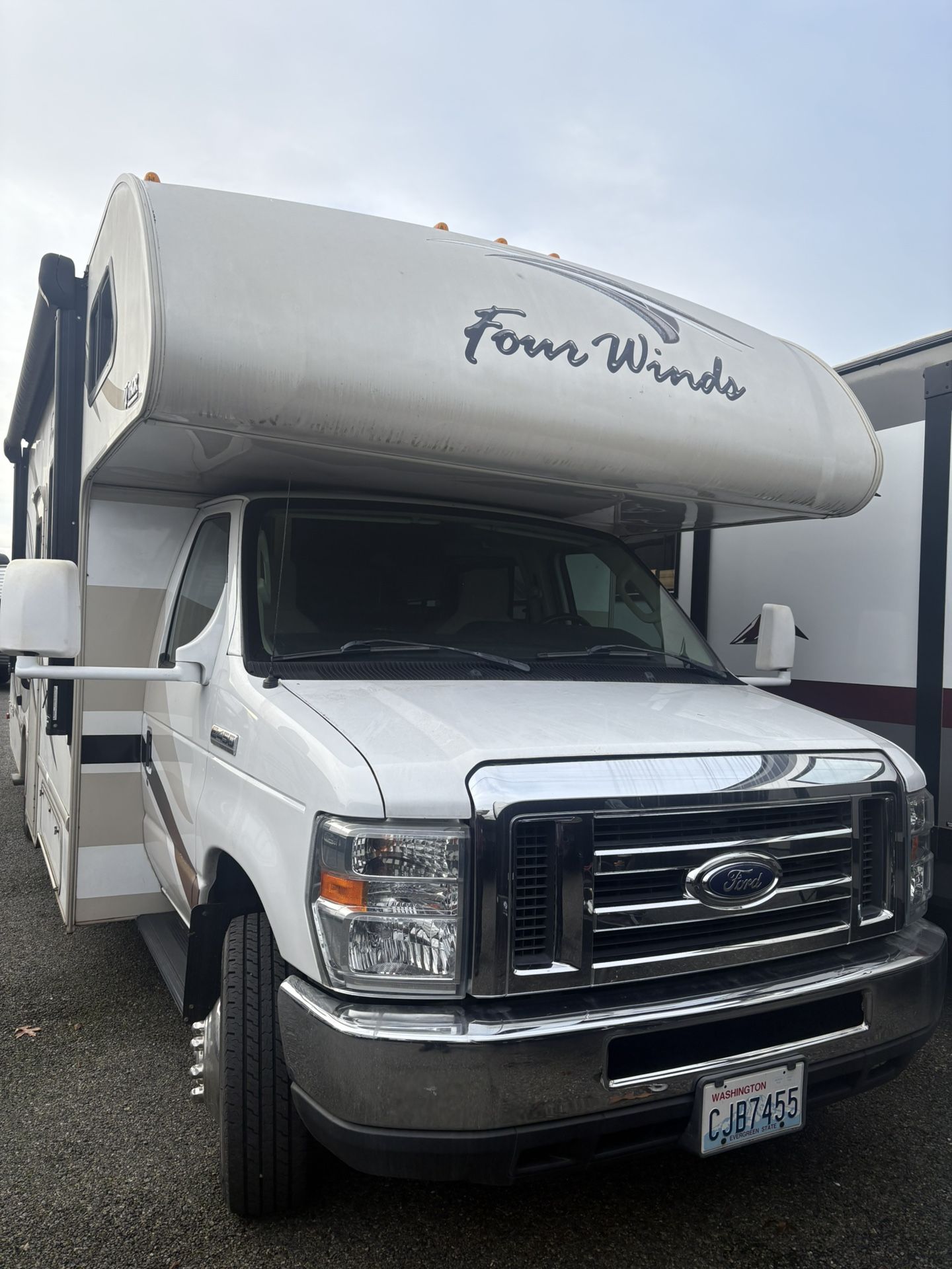 2016 Thor Motor Coach Four Winds